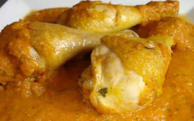 Profesión Desnudo visto ropa Muslos de pollo al curry - Deliciosi.com