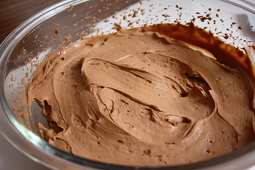 Mousse de chocolate para rellenar tortas